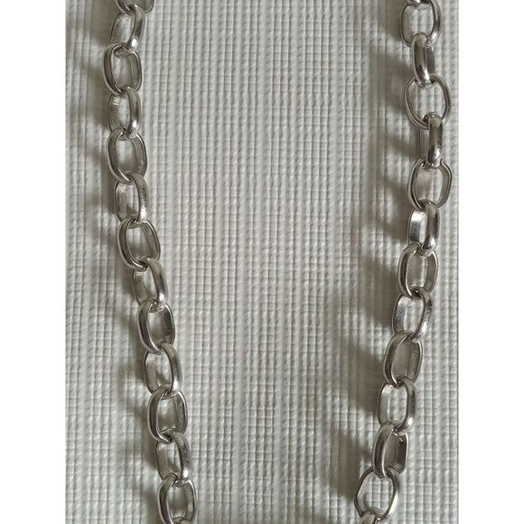 Paparazzi Toast to Perfection Rhinestone Encrusted & Faux Pearl Cluster Necklace - Picture 9 of 11